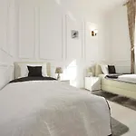 Apartahotel Amadeus