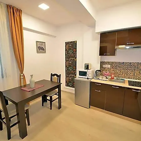 Amadeus 4* Bucharest