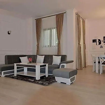 Aparthotel Amadeus Bucharest