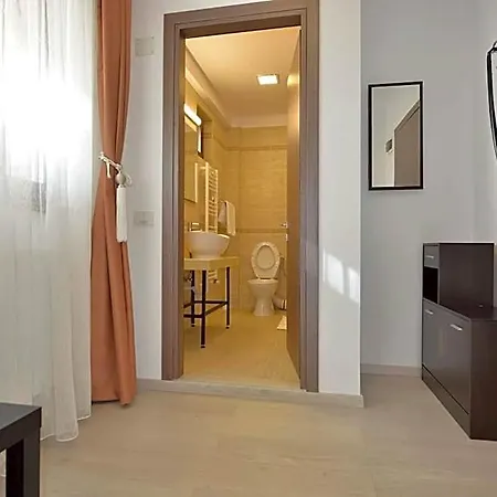Aparthotel Amadeus 4*