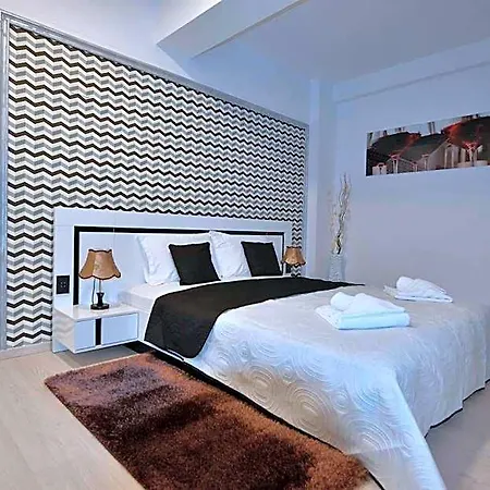 Amadeus Aparthotel Bucharest