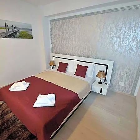 Amadeus 4* Bucharest