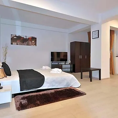 Amadeus 4* Bucharest