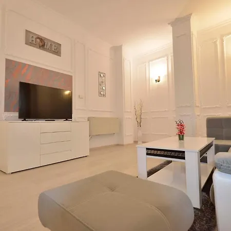 Amadeus Hotel de apartamente 4*