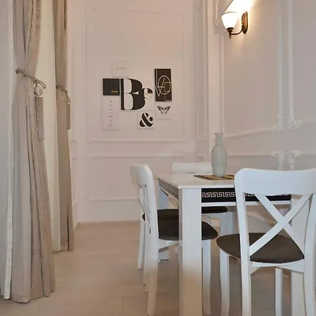 Amadeus Lägenhetshotell Bukarest